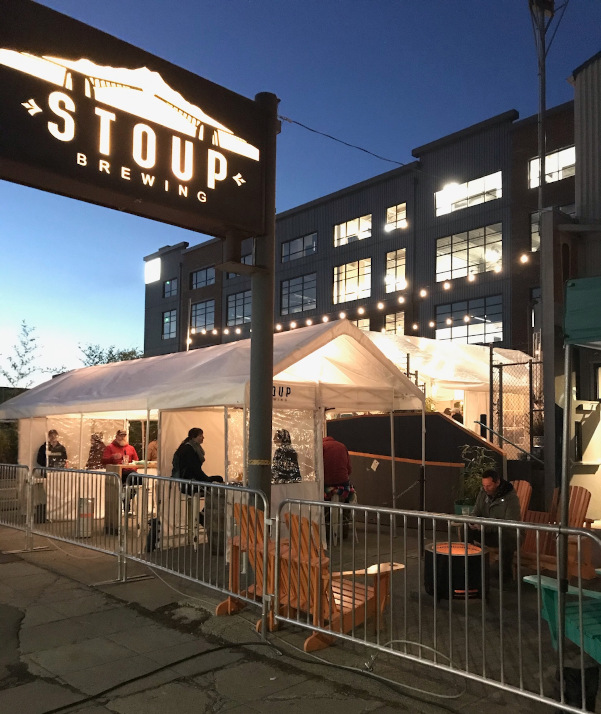 outdoor seating at stoup brewing