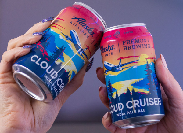 Close-up picture of Cloud Cruiser IPA cans.