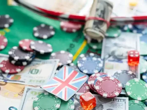 What Canadians Should Know Before Using a KOHO Casino Canadian dollars, casino chips, and dice representing KOHO casino payments for Canadian players.